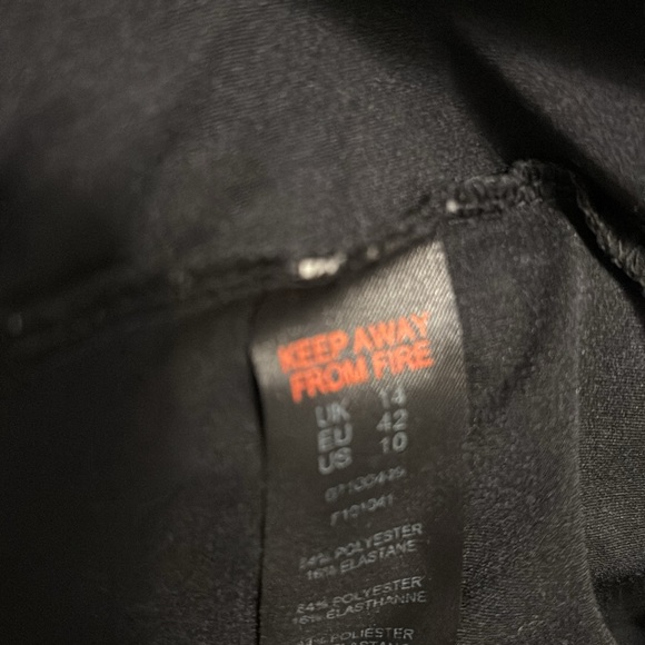 ASOS  4505 t Shirt - Picture 3 of 3